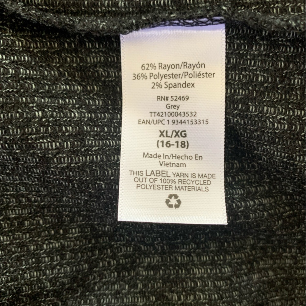 Time & Tru Heather Gray Rib Knit Cropped Relaxed Fit Sweater V Neck XL NWT - Picture 5 of 8